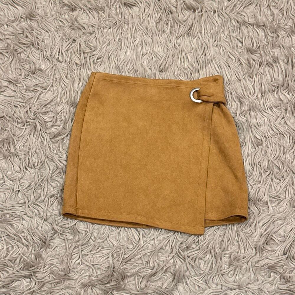 Forever 21 faux suede wrap mini skirt size small - Picture 1 of 3